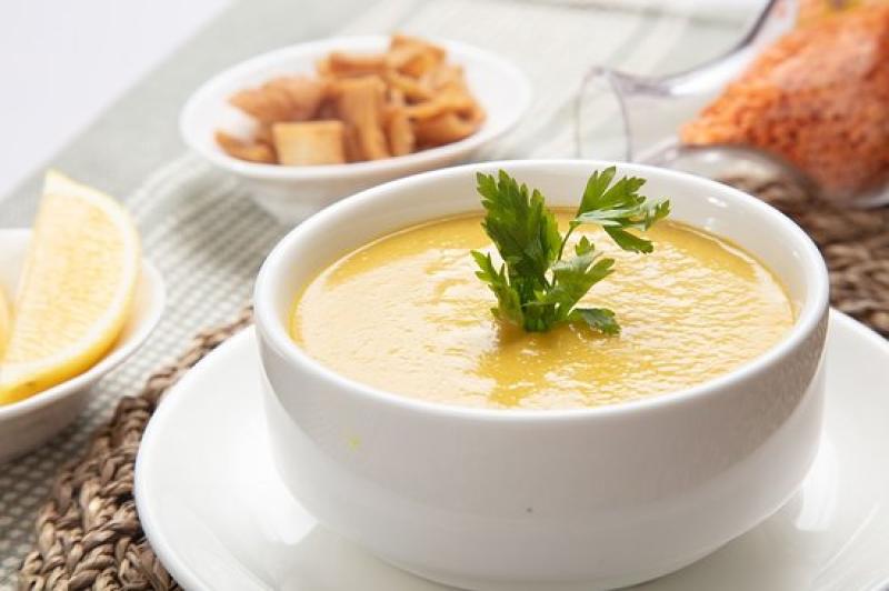 شوربه عدس